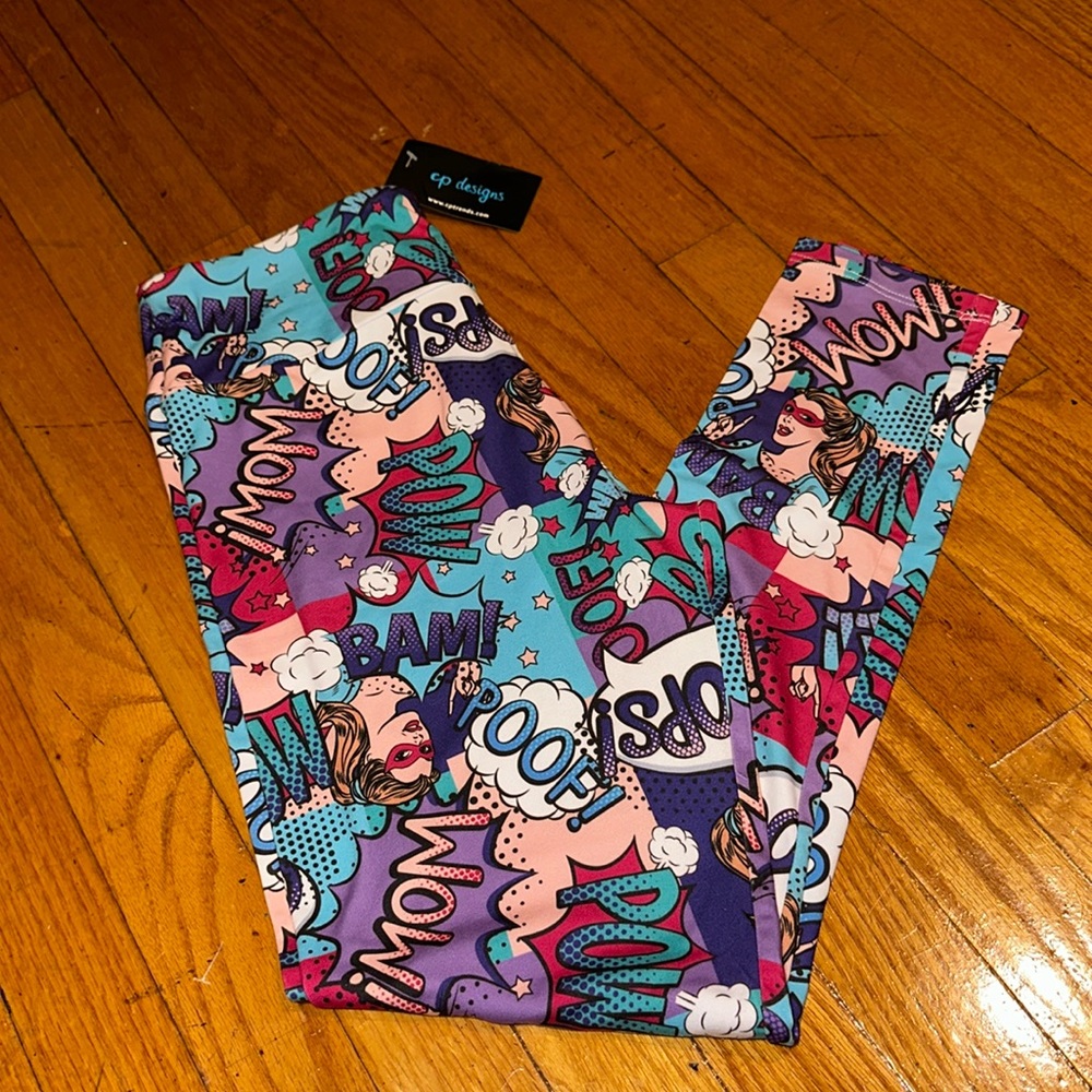 CP Designs Comic Con print leggings OS